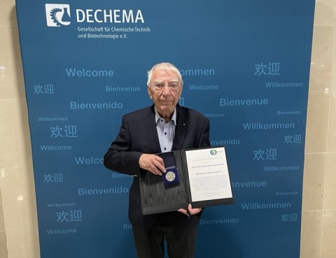 Gerhard Kreysa Gerhard Kreysa